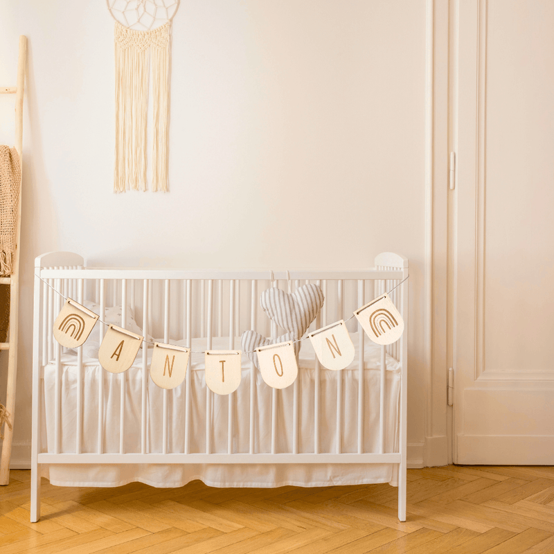 Build your own Holz-Wimpelgirlande Name / Wunschtext