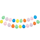 Bunte Luftballons mit Girlande