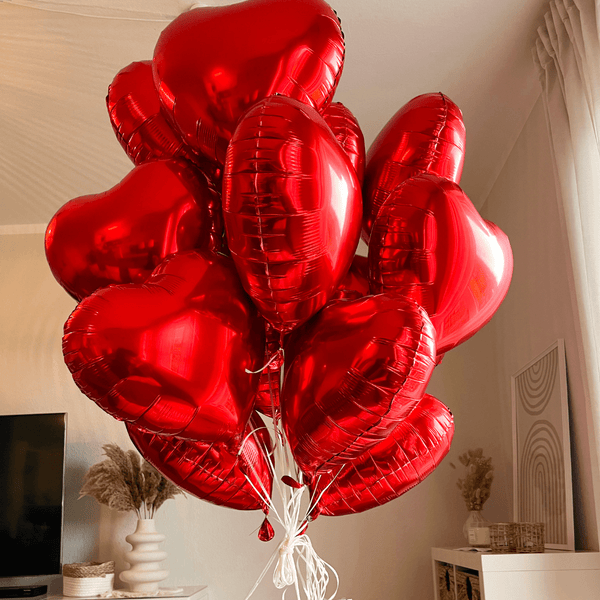 Heliumballon-Geschenk Valentinstag XXL 8 rote Herzen inkl. Liebeskarte