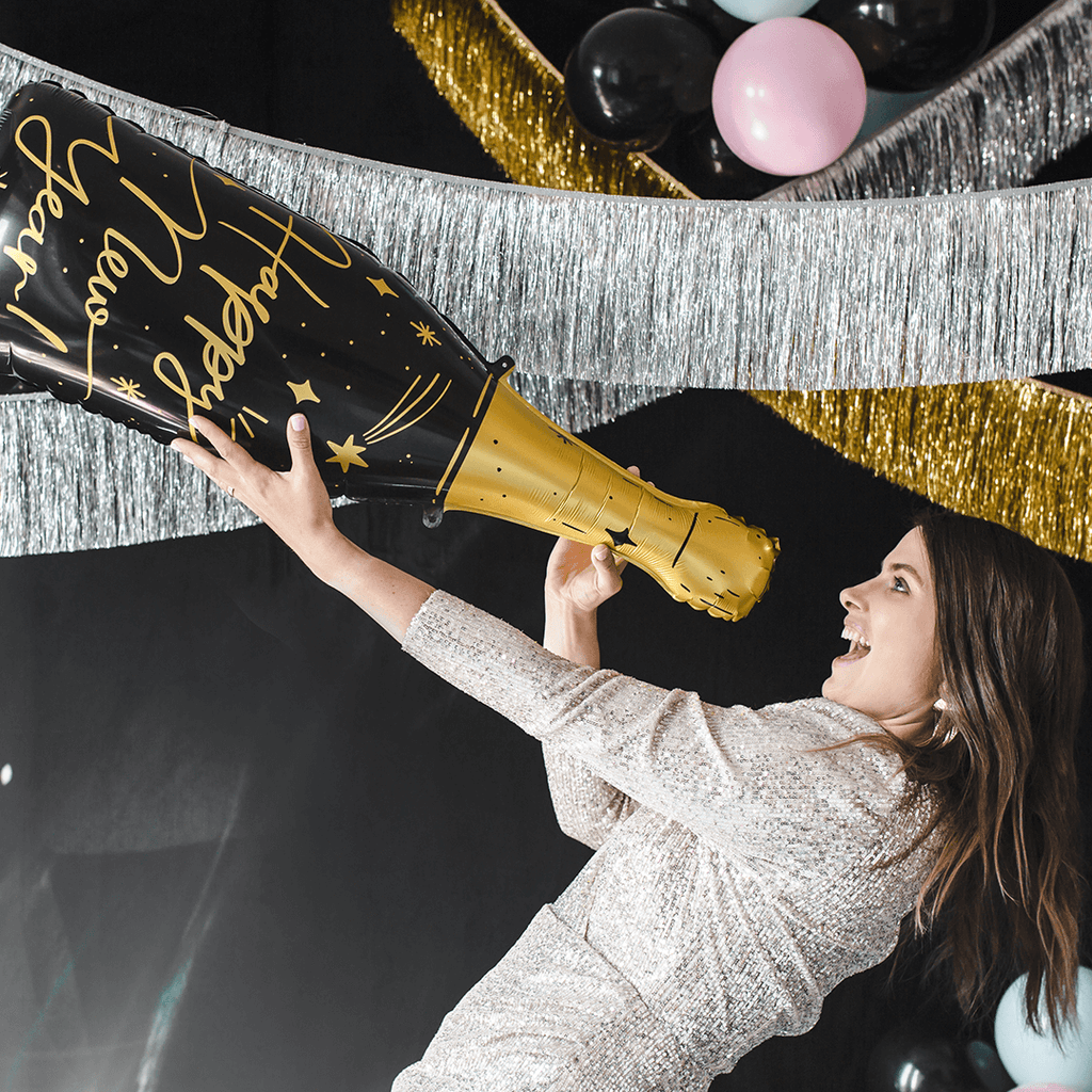 PartyDeco Silvester Banner 'Happy New Year' – Ca. 170 Cm Lang, Schwarz/gold, Aus Pappe